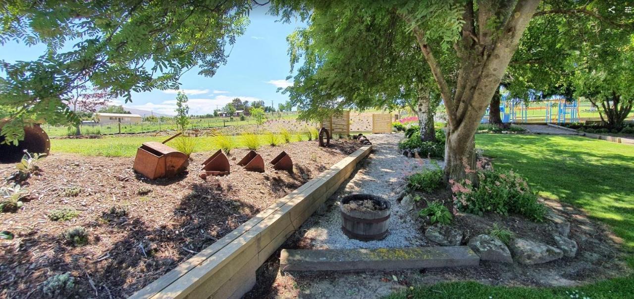 Roxburgh Clutha Gold Top 10 Holiday Park Bagian luar foto